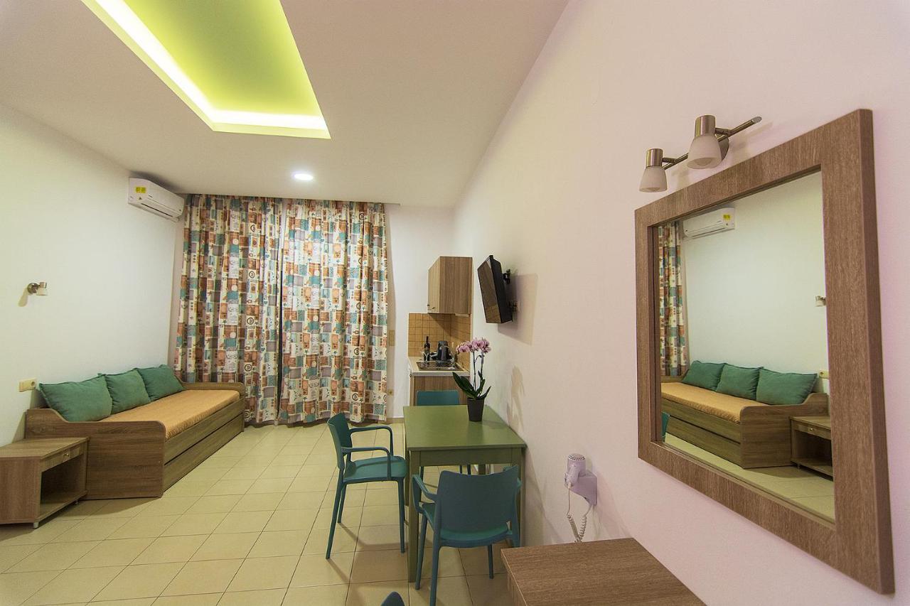 Nicole Rooms Палеохора Экстерьер фото