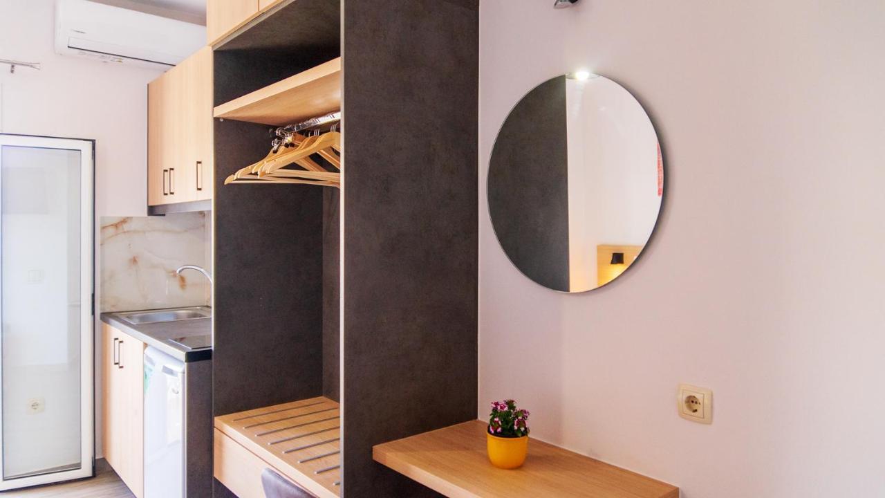 Nicole Rooms Палеохора Экстерьер фото